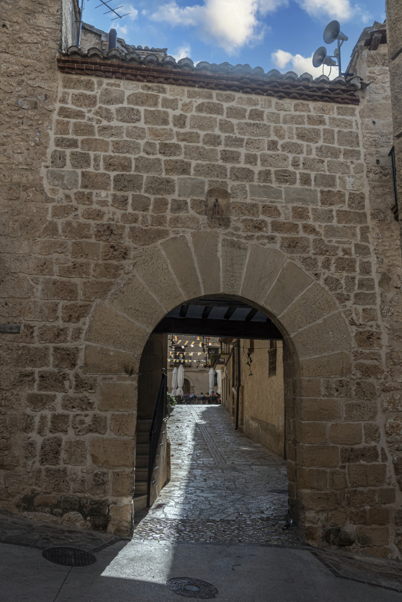 Teruel - Beceite 15 - Portal de San Roque.jpg